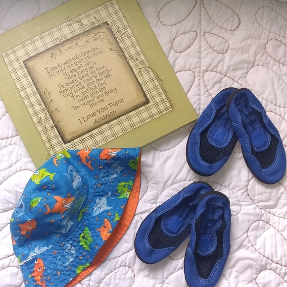 Boys winter/summer stuff - Picture 2 of 7